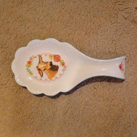 BNWT Pioneer Woman spoon rest-Sweet Romance cow - Picture 1 of 4